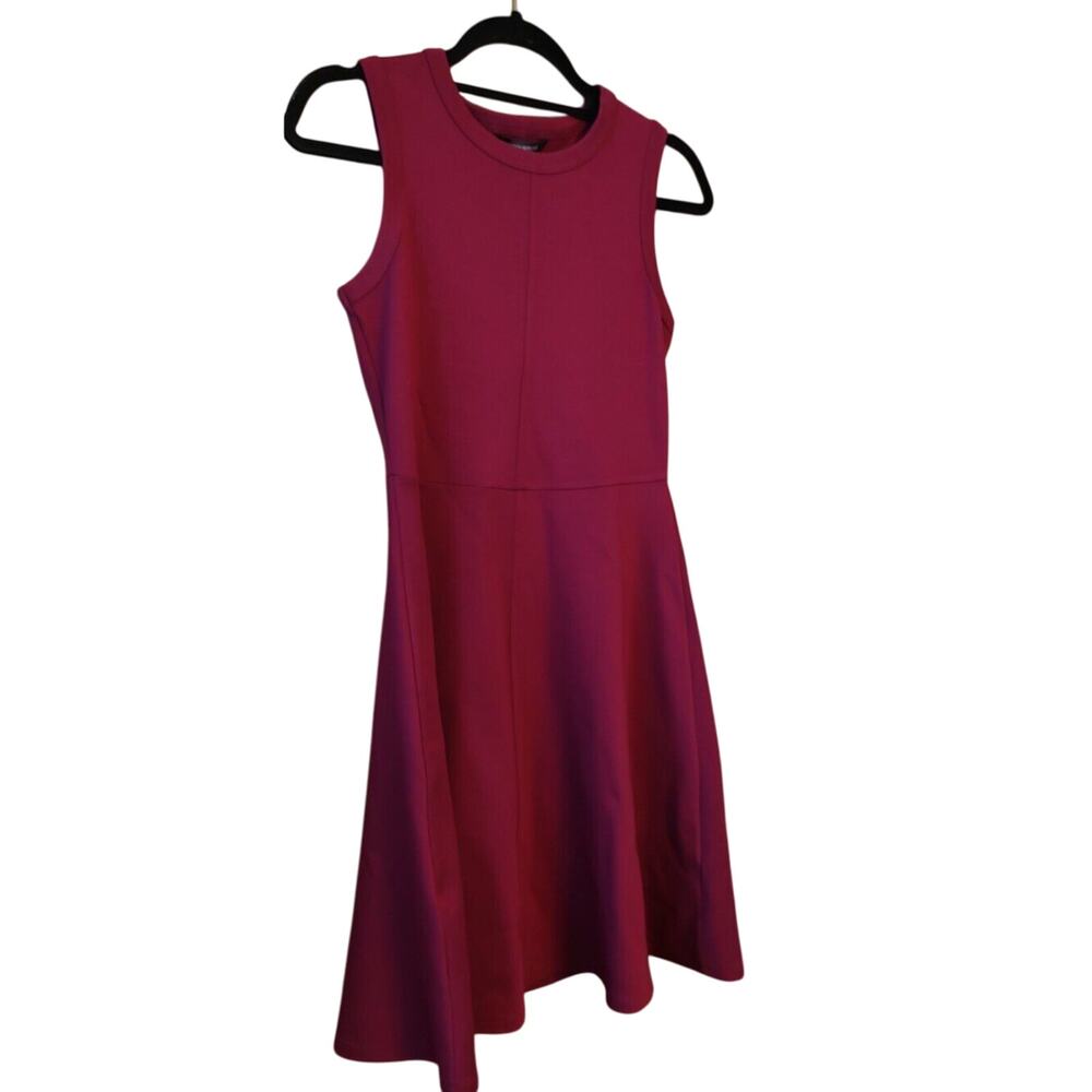 BANANA REPUBLIC Ponte Fit and Flare Dress Burgundy XS NEW